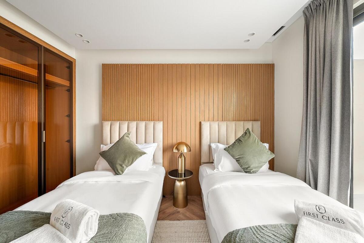 First Class Hidden Luxury Gem